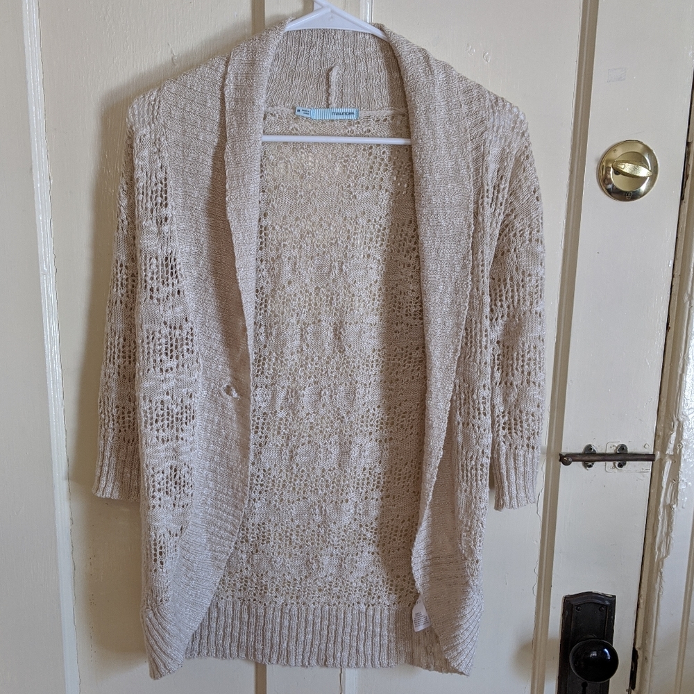 Cream 3/4 Sleeve Cardigan